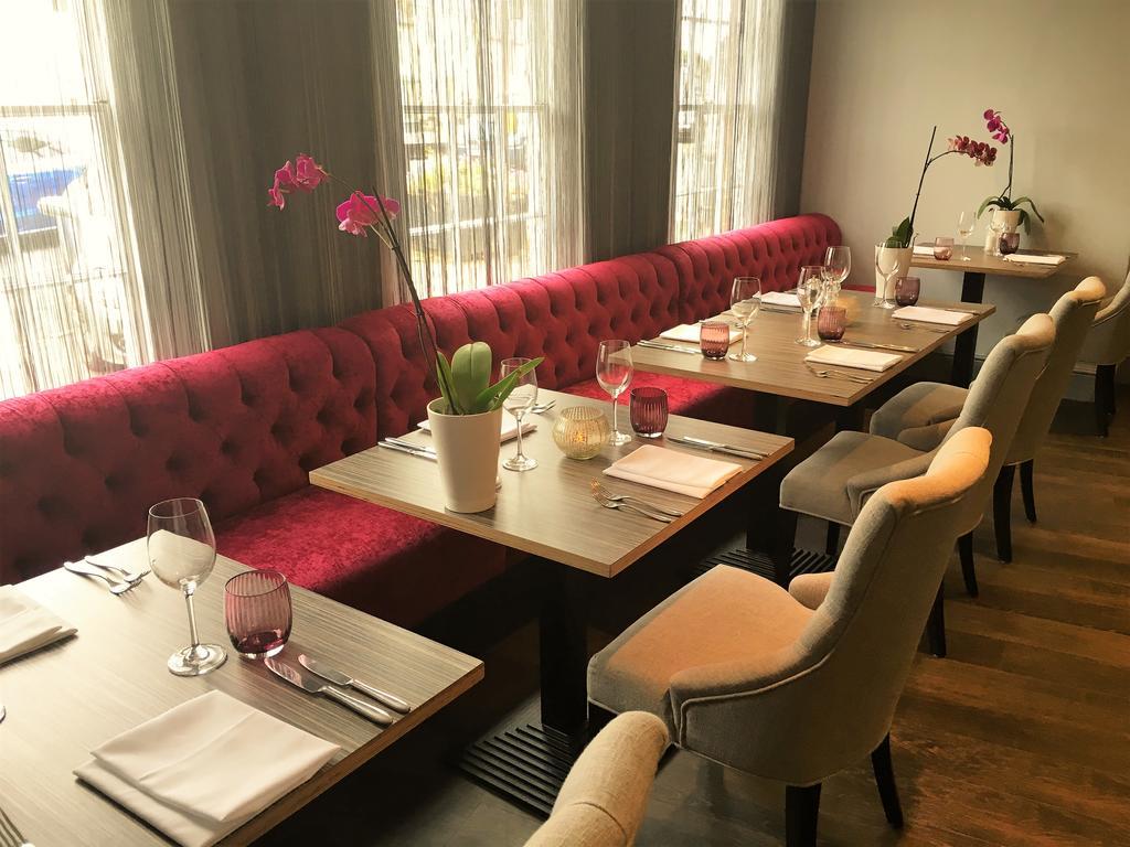 The Highworth Hotel Swindon Zewnętrze zdjęcie