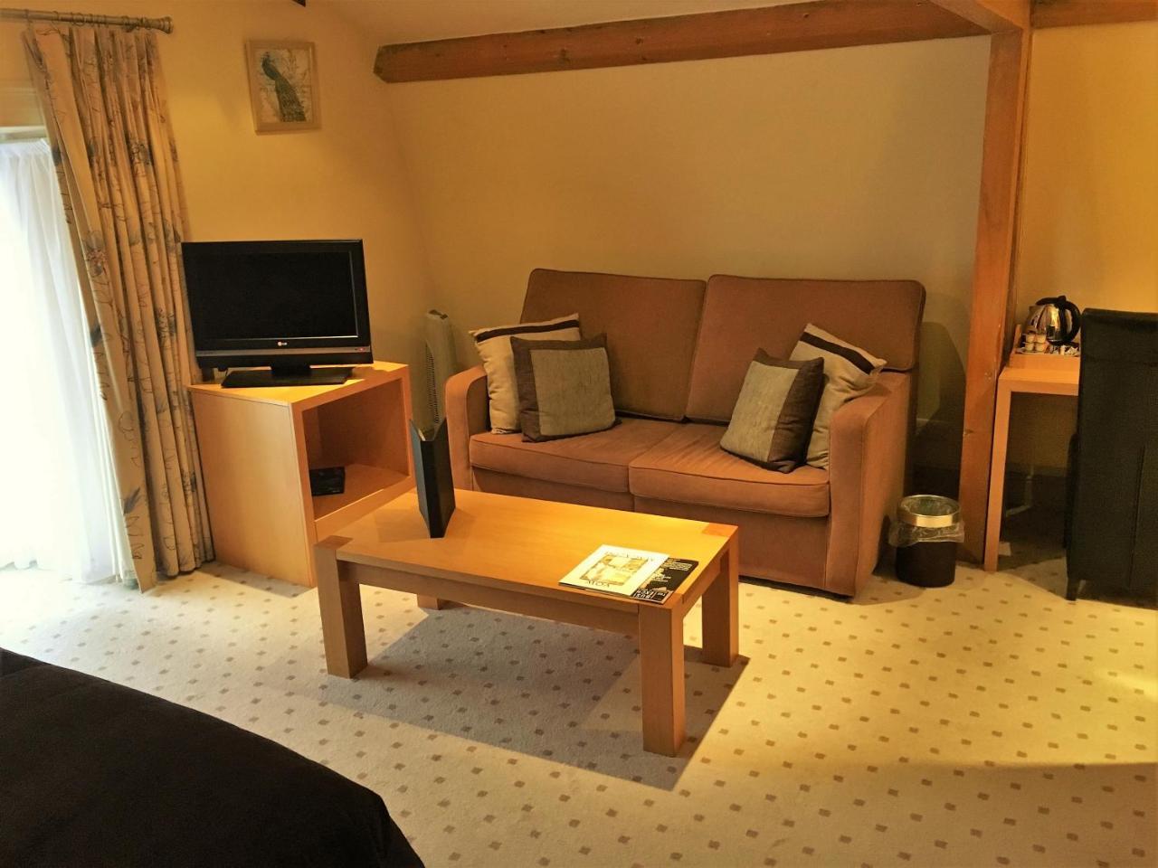 The Highworth Hotel Swindon Zewnętrze zdjęcie